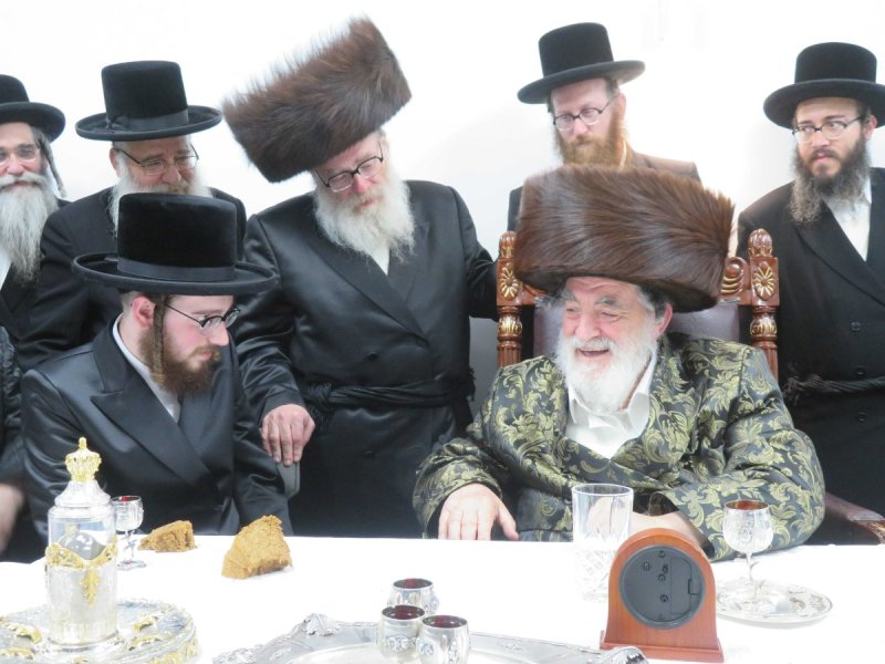 באדיבות המצלם