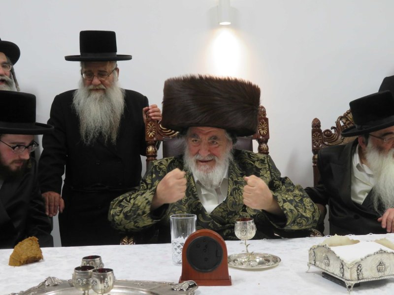 באדיבות המצלם