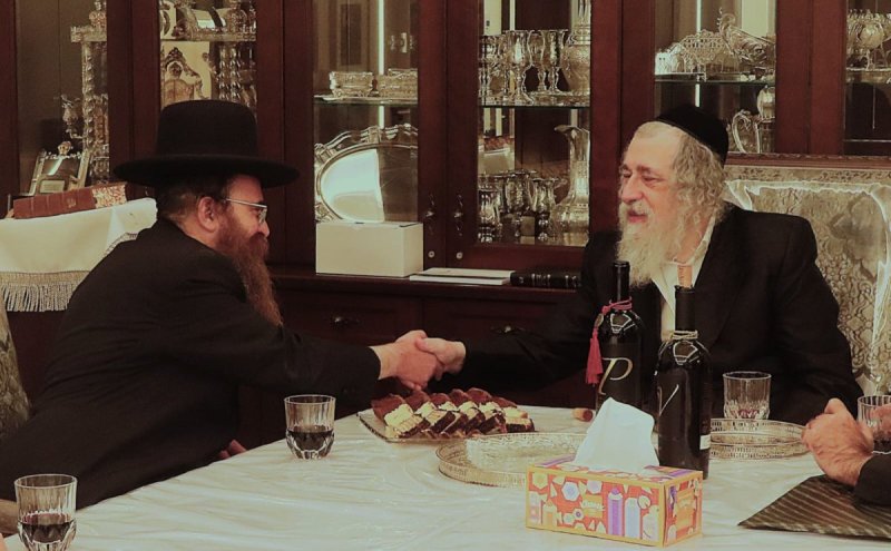 באדיבות המצלם