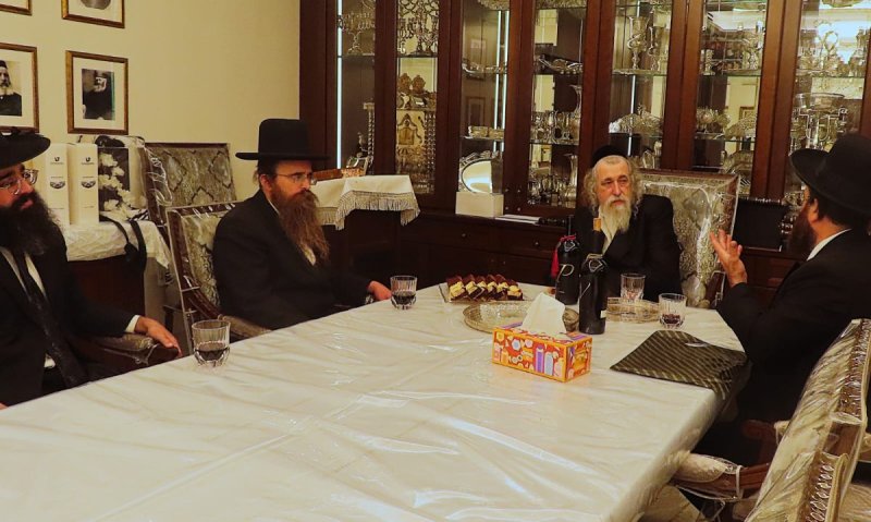 באדיבות המצלם