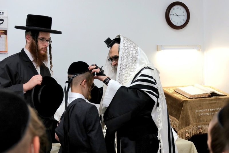 באדיבות המצלם