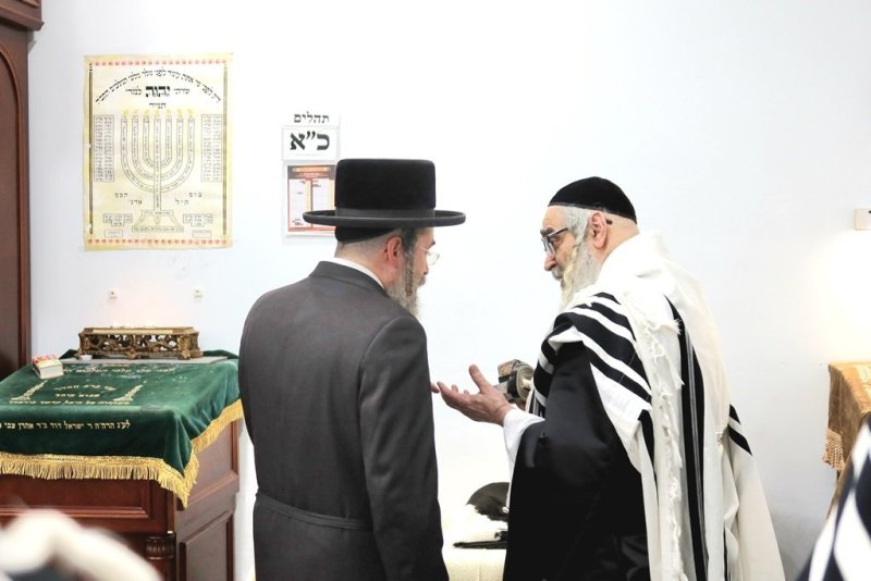 באדיבות המצלם