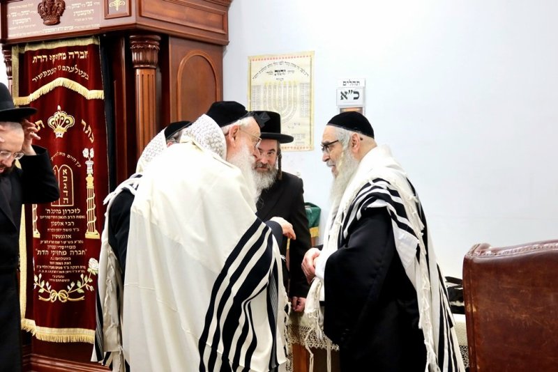 באדיבות המצלם