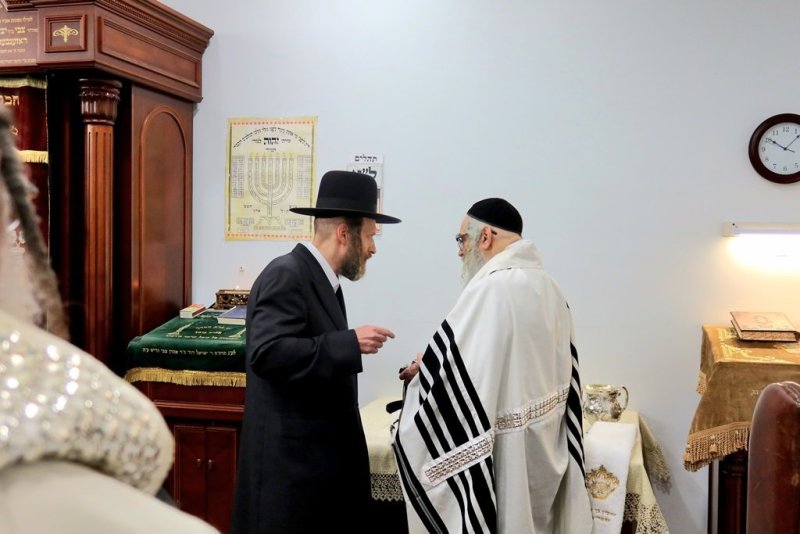 באדיבות המצלם