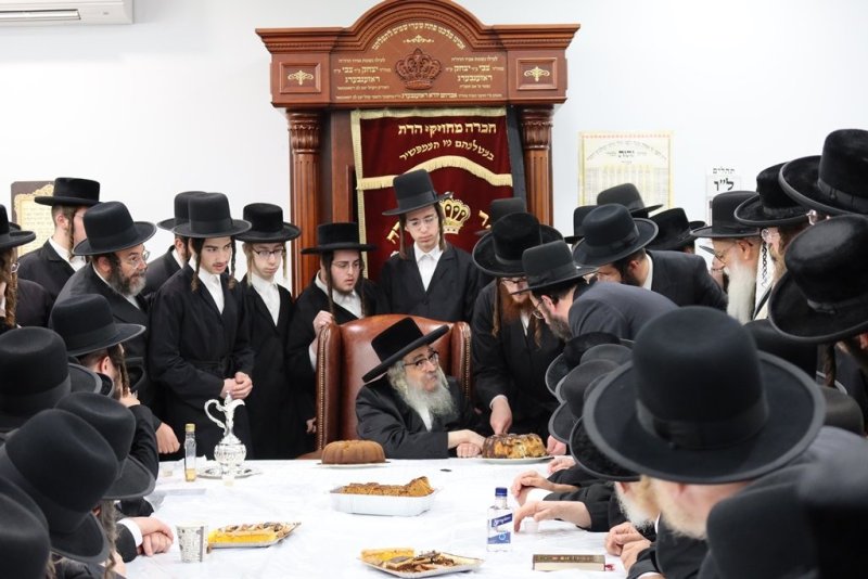 באדיבות המצלם