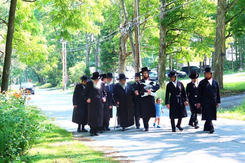 באדיבות המצלם