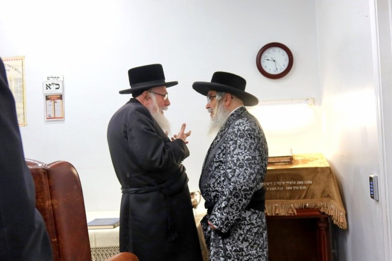 באדיבות המצלם