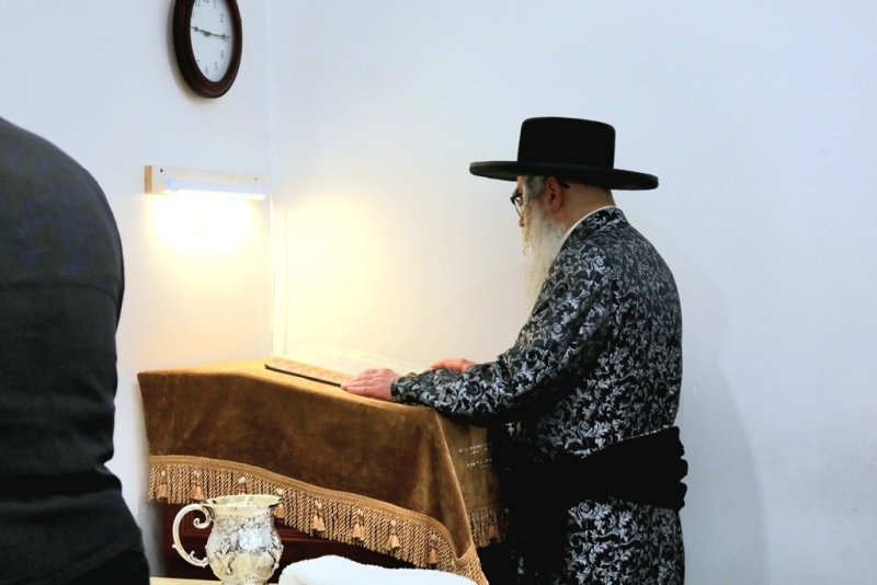 באדיבות המצלם