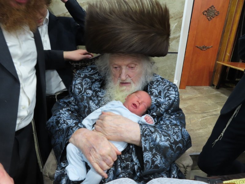 באדיבות המצלם