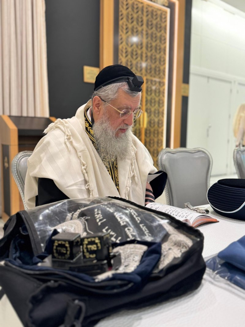 באדיבות המצלם