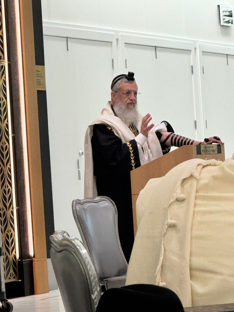 באדיבות המצלם