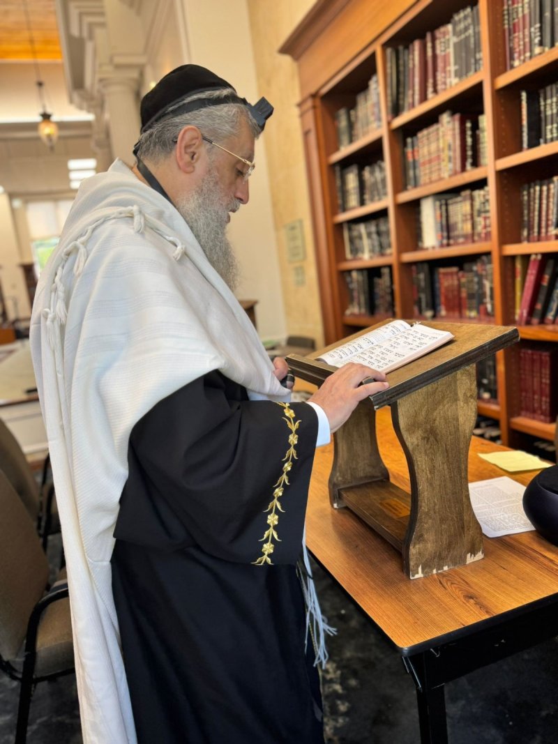 באדיבות המצלם