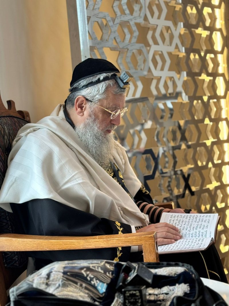 באדיבות המצלם