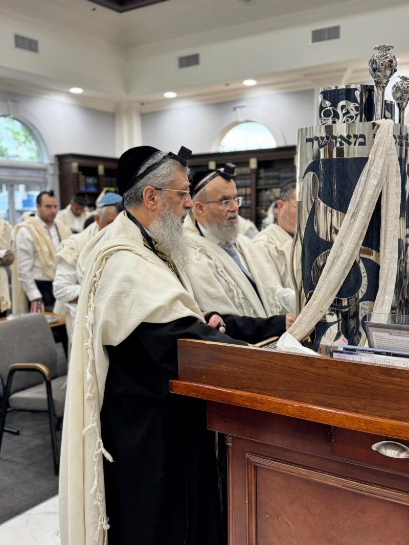 באדיבות המצלם