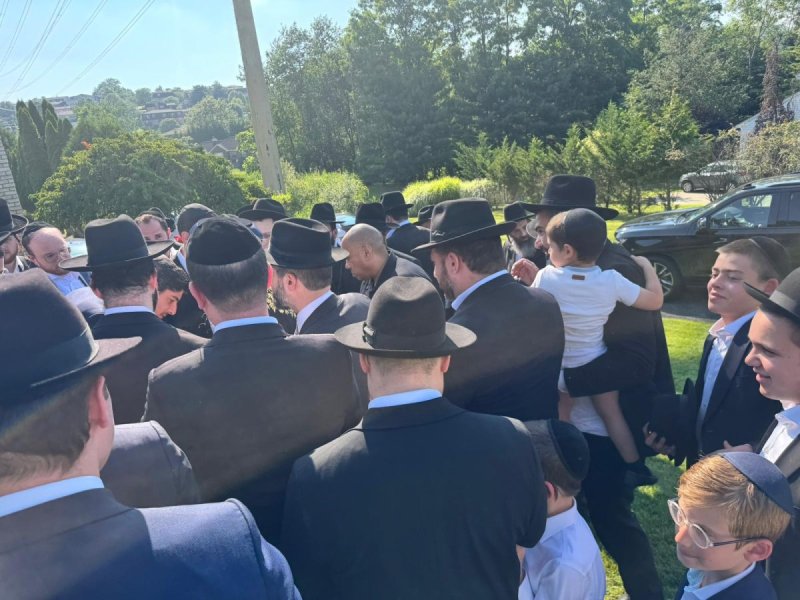 באדיבות המצלם