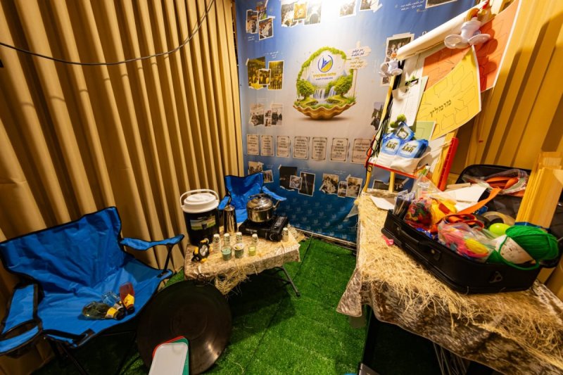 אנשיל בעק וחיים טויטו