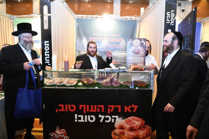 אנשיל בעק וחיים טויטו