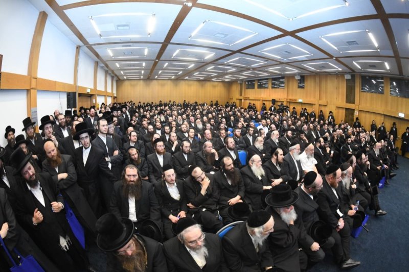 אנשיל בעק וחיים טויטו