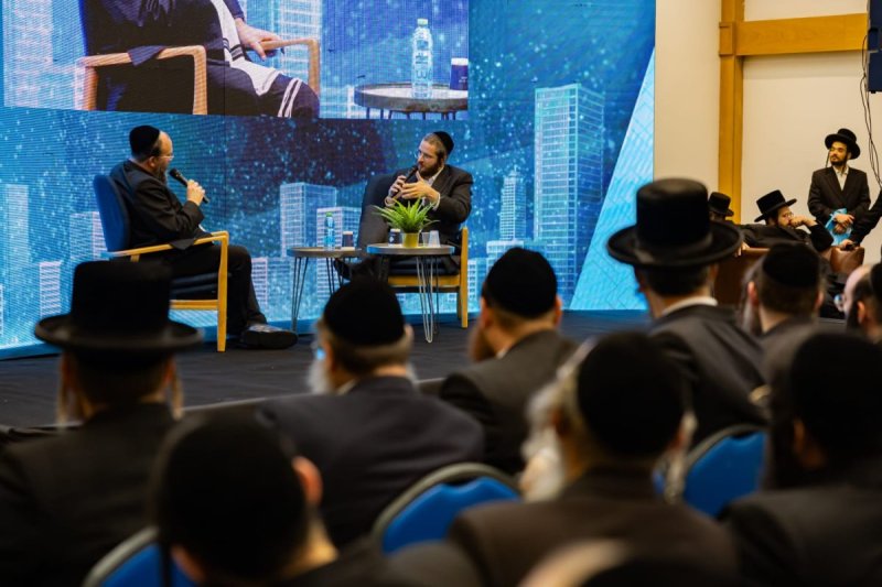 אנשיל בעק וחיים טויטו