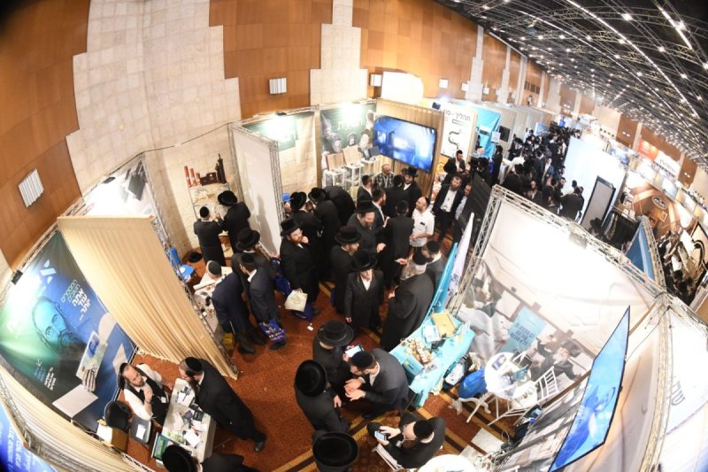 אנשיל בעק וחיים טויטו