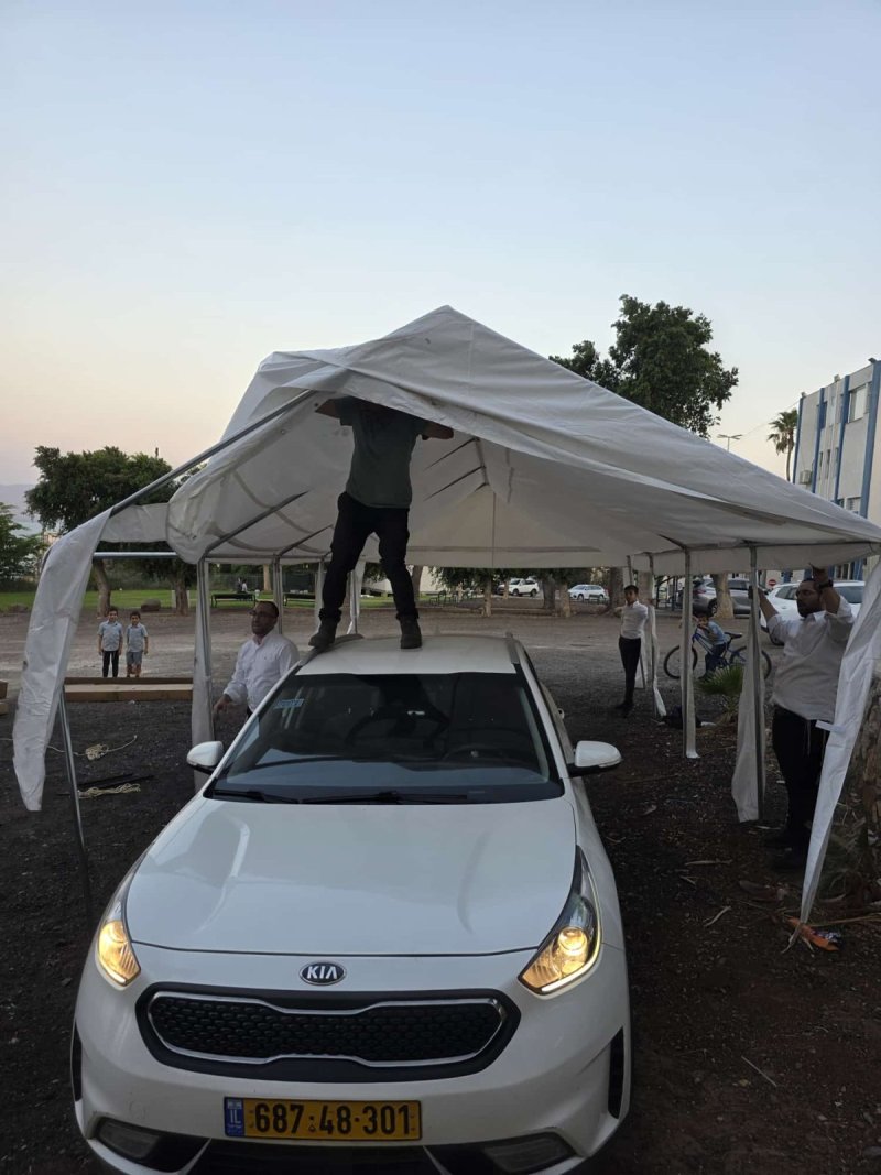 באדיבות המצלם