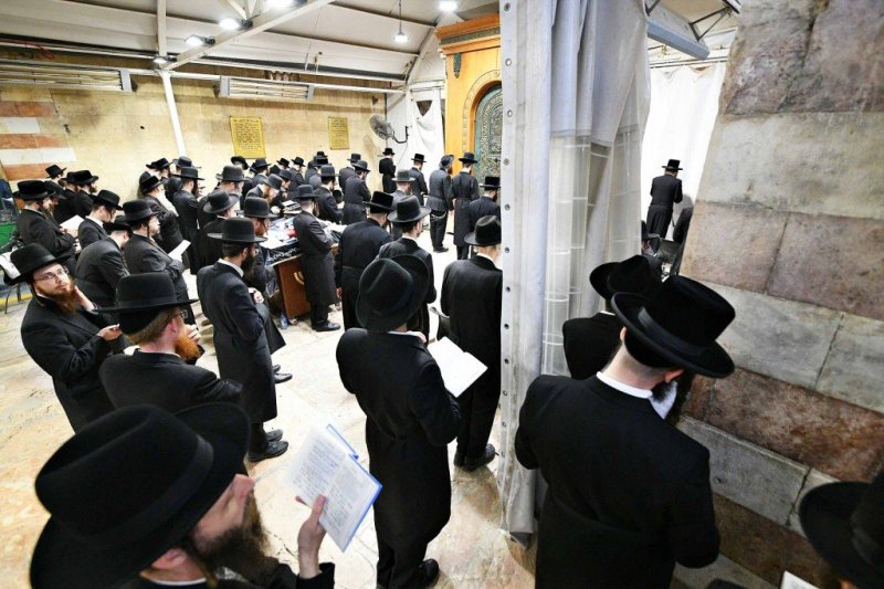 ארי קופרשטוק