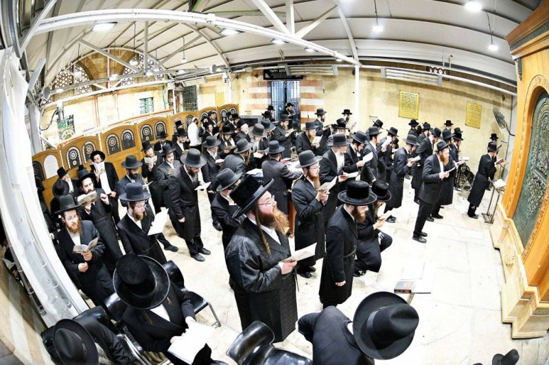 ארי קופרשטוק