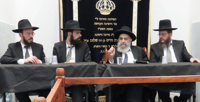 באדיבות המצלם