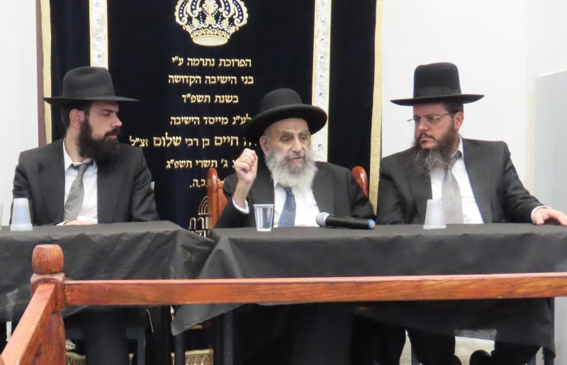 באדיבות המצלם