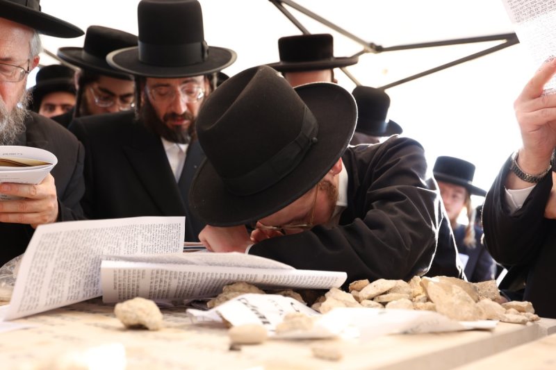 א. אייזנבאך