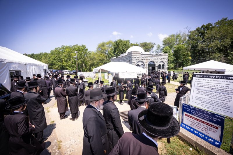 האחים לאנטשעווסקי