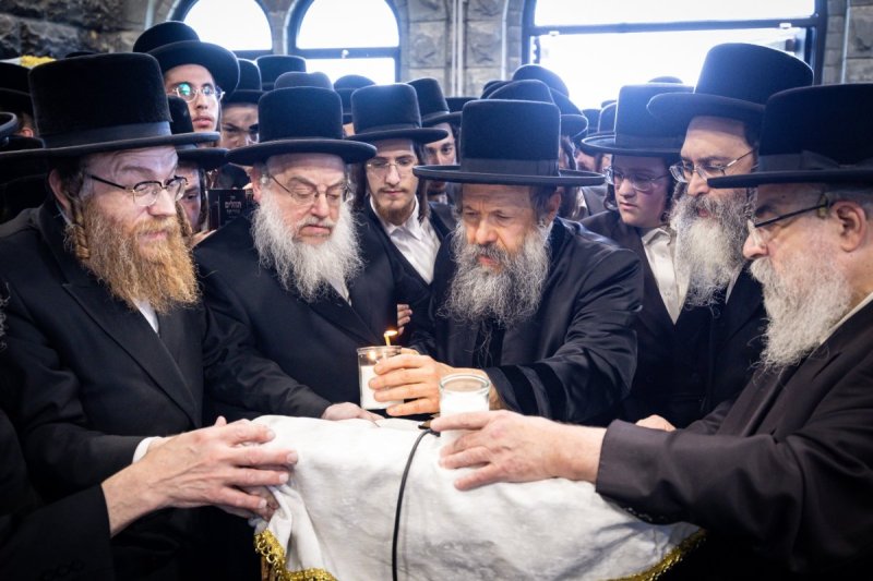 האחים לאנטשעווסקי