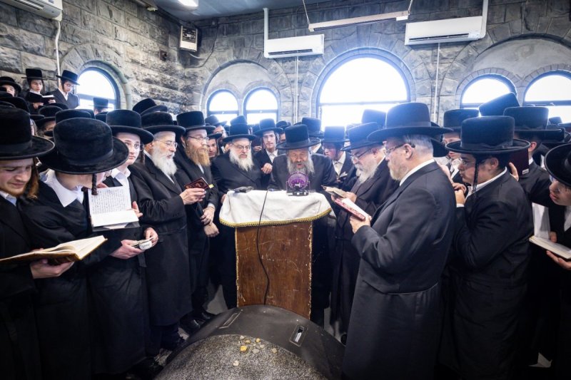 האחים לאנטשעווסקי