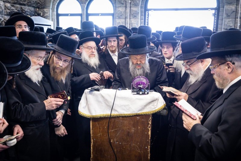 האחים לאנטשעווסקי