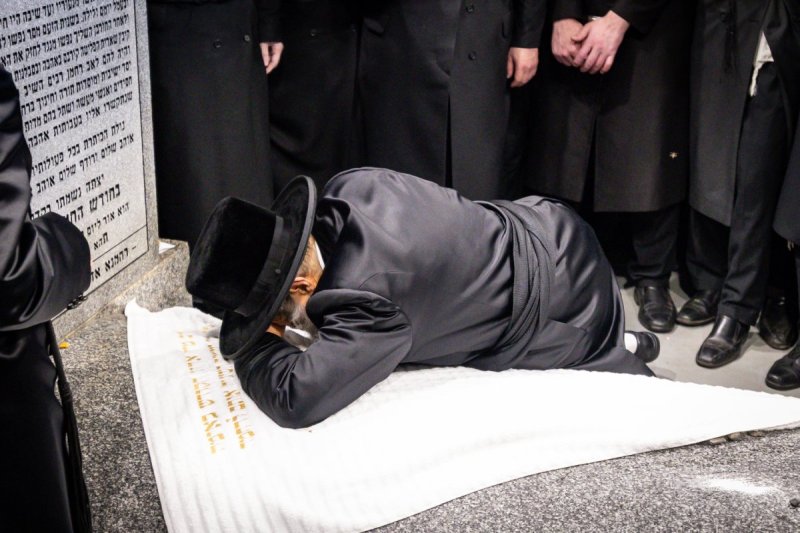 האחים לאנטשעווסקי