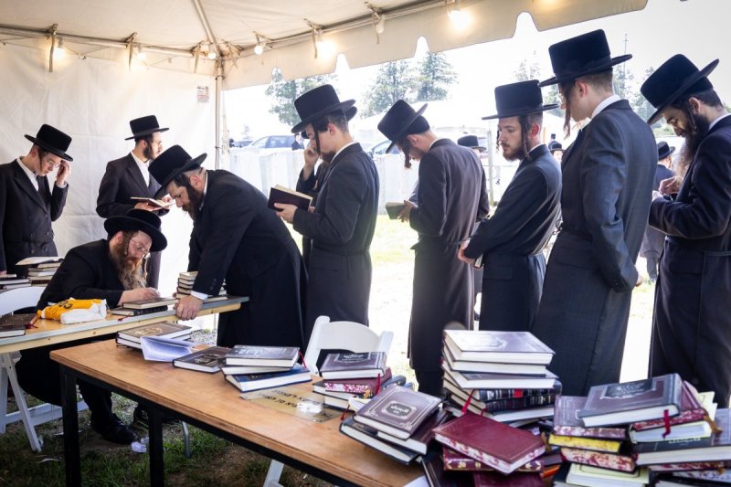 האחים לאנטשעווסקי