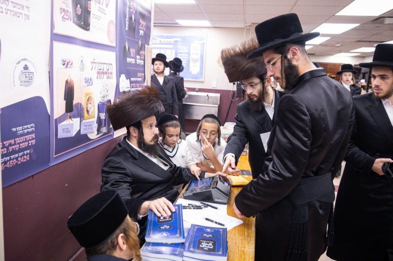 האחים לאנטשעווסקי