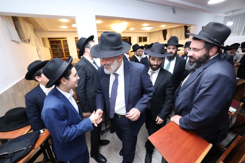 קובי הר צבי