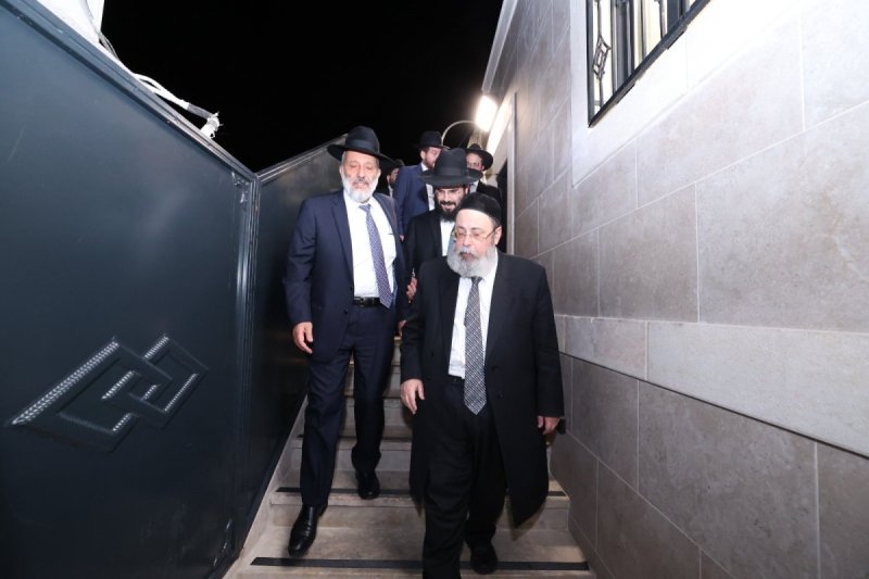 קובי הר צבי