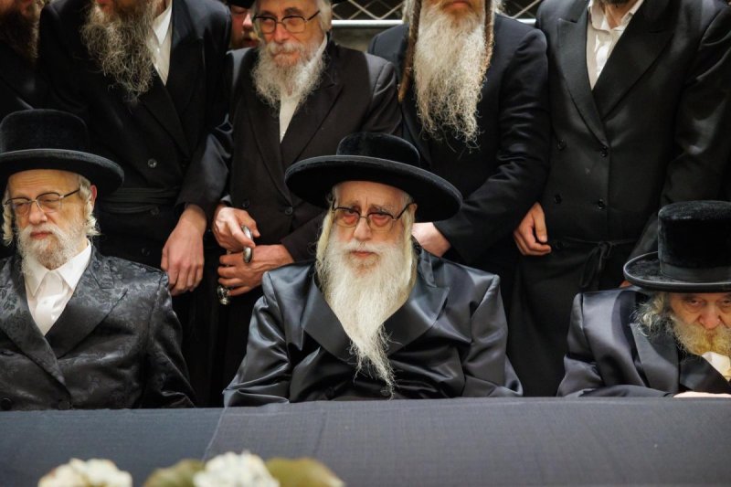 דניאל נפוסי ומאיר זלזניק