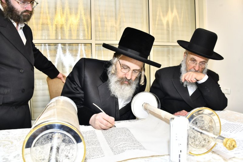 שוקי לרר