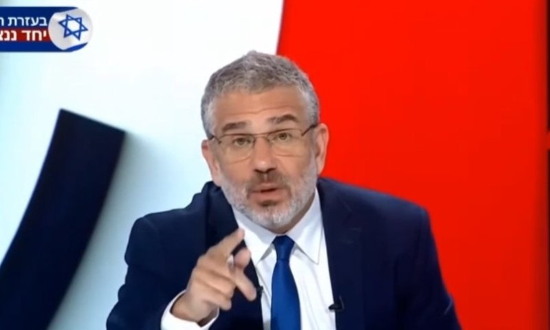 בניגוד לנתניהו: דרעי יוצא להגנת ינון מגל ותוקף את השמאל