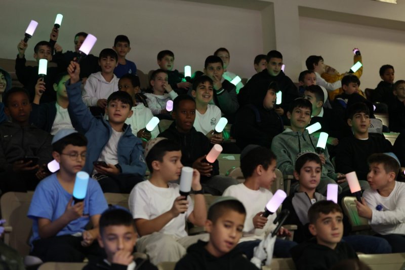 שמוליק קורלנסקי