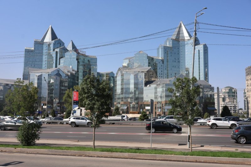 מרדכי לובעצקי