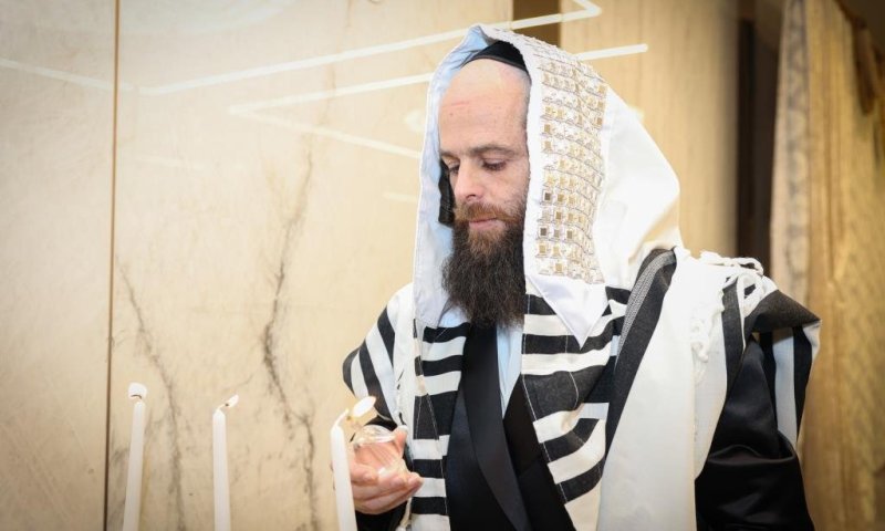 "הרי אני כפרתכם": הצלם משה גולדשטיין נפרד מהוואטסאפ בעקבות דרשת הרבי