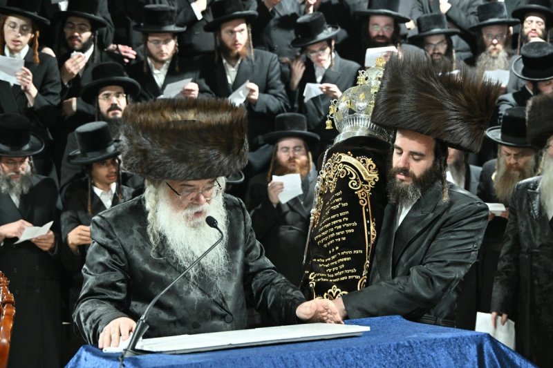 באדיבות המצלם