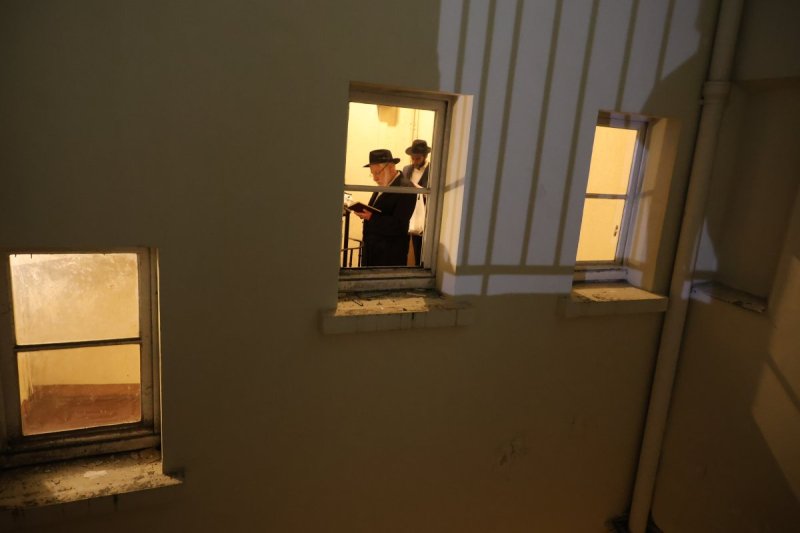 מרדכי לובעצקי