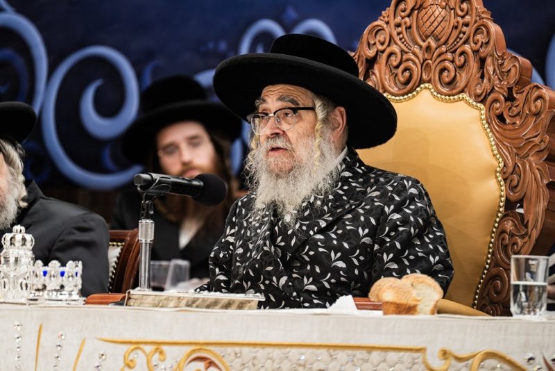 י. שטיין, שלום קליין ושלום שוורץ