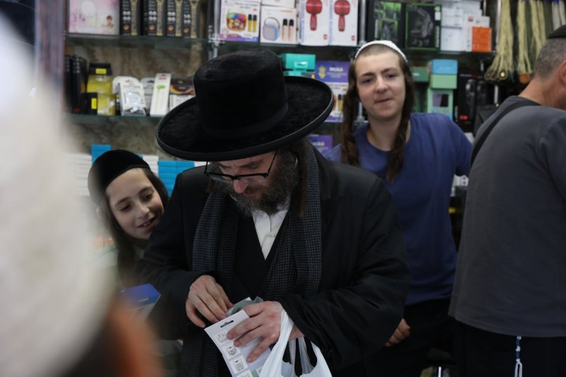 יהודה וויס