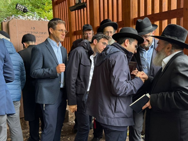 באדיבות המצלם